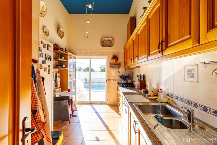 Image No.12-Villa de 4 chambres à vendre à Lagos