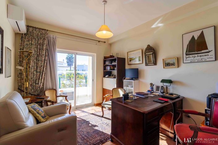 Image No.22-Villa de 4 chambres à vendre à Lagos