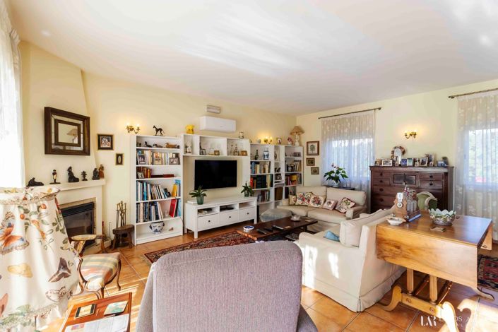 Image No.8-Villa de 4 chambres à vendre à Lagos