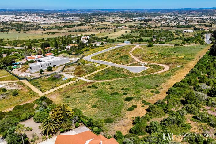 Image No.7-Terre à vendre à Lagos