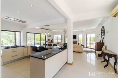 4507-683634-f3f118e7c37f7f368f07435f1da9c3e2a