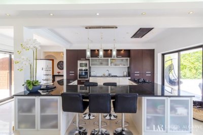 4507-683634-f3f118e7c37f7f368f07435f1da9c3e2a