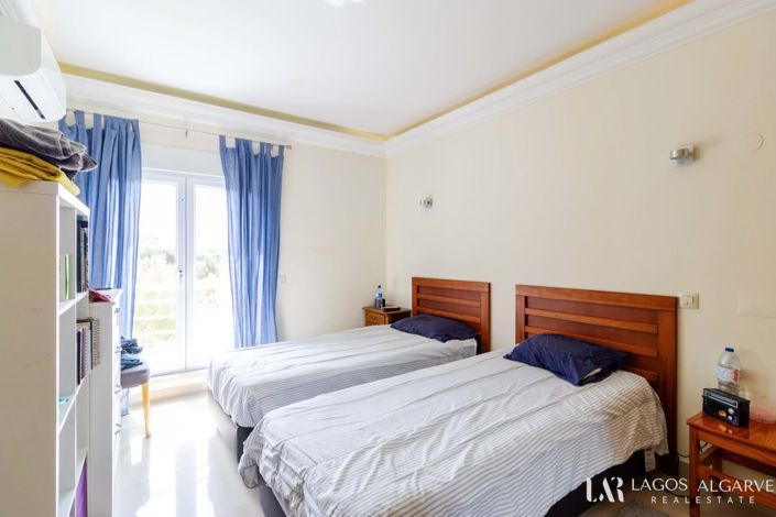 Image No.17-2 Bed Apartment for sale