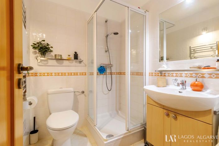 Image No.19-Villa de 3 chambres à vendre à Lagos