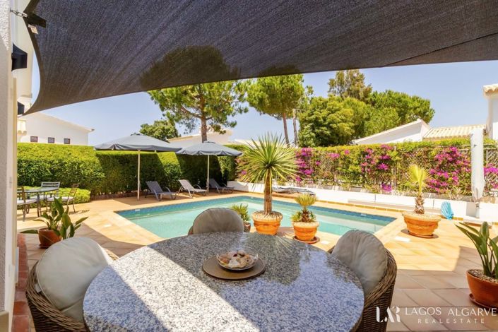 Image No.4-Villa de 3 chambres à vendre à Lagos