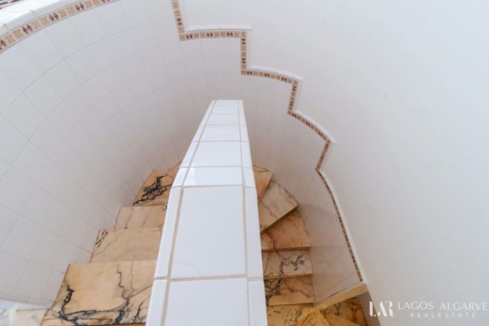 Image No.25-5 Bed Villa for sale