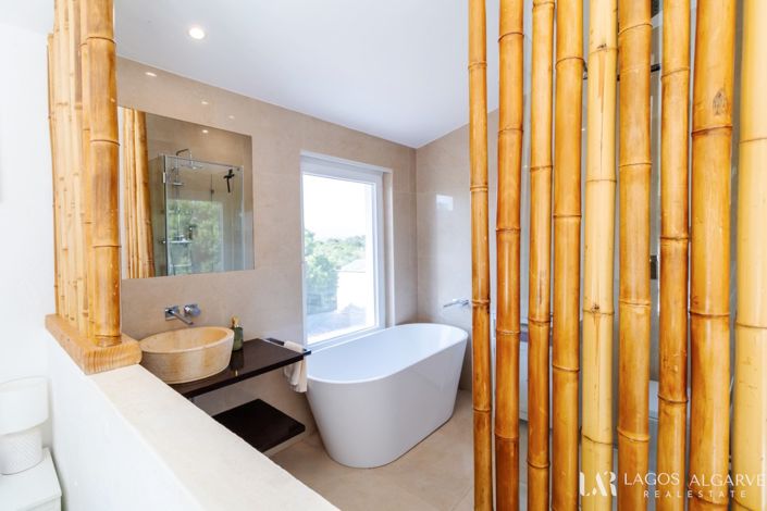 Image No.21-Villa de 4 chambres à vendre à Meia Praia