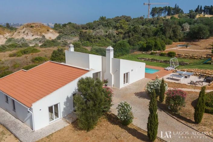 Image No.29-Villa de 4 chambres à vendre à Meia Praia