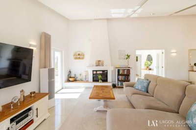 4507-703818-f3f118e7c37f7f368f07435f1da9c3e2a