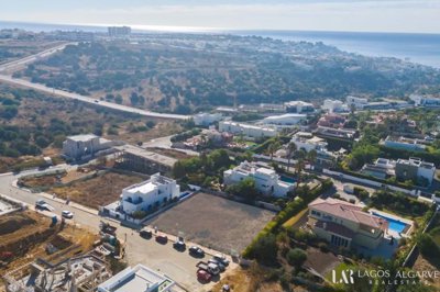 4507-710677-f3f118e7c37f7f368f07435f1da9c3e2a