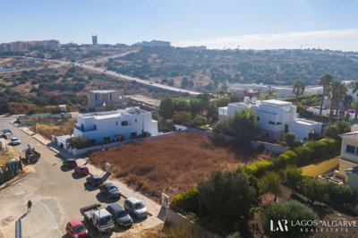 4507-710677-f3f118e7c37f7f368f07435f1da9c3e2a