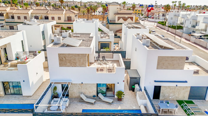 Image No.43-3 Bed Villa for sale