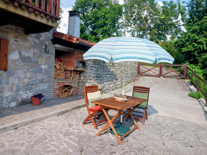 Image No.27-3 Bed Villa / Detached for sale