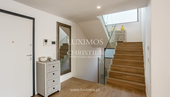 Image No.11-5 Bed Villa for sale