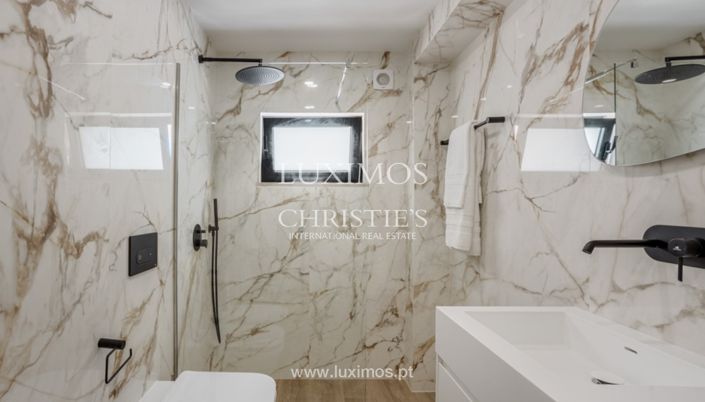 Image No.21-5 Bed Villa for sale