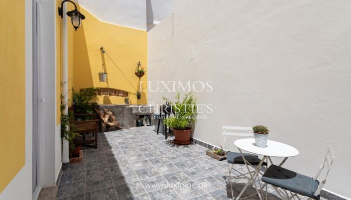 Image No.26-5 Bed Apartment for sale