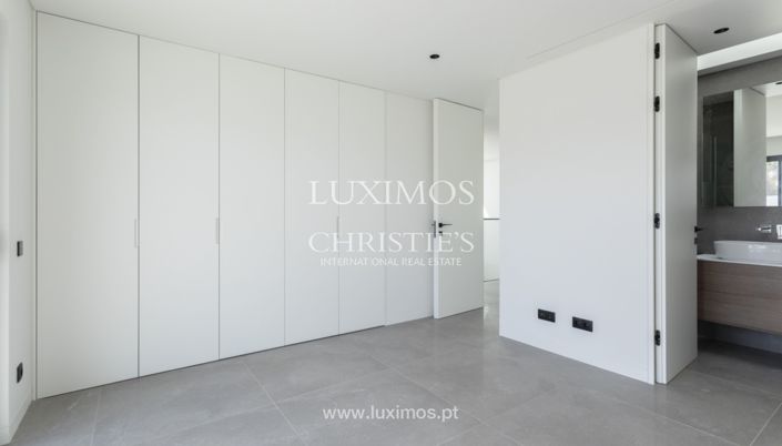 Image No.18-4 Bed Villa for sale