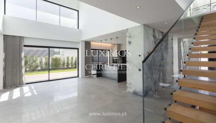 Image No.26-4 Bed Villa for sale