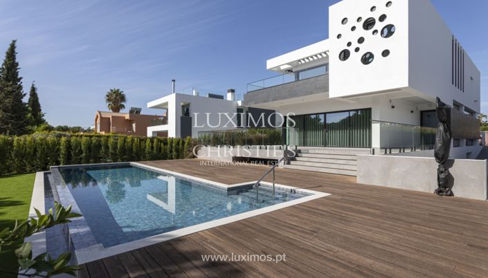 Image No.4-4 Bed Villa for sale