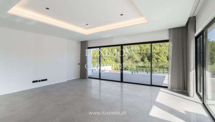 Image No.31-4 Bed Villa for sale