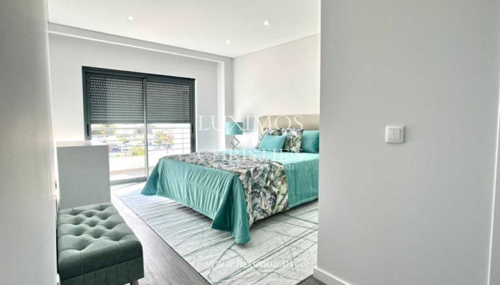 Image No.12-3 Bed Apartment for sale