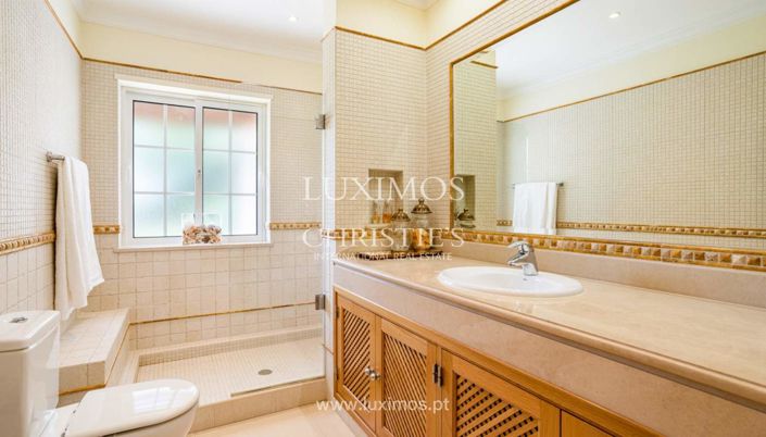 Image No.17-Villa de 4 chambres à vendre à Olhão