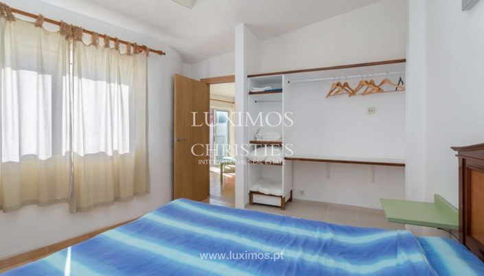 Image No.10-5 Bed Villa for sale