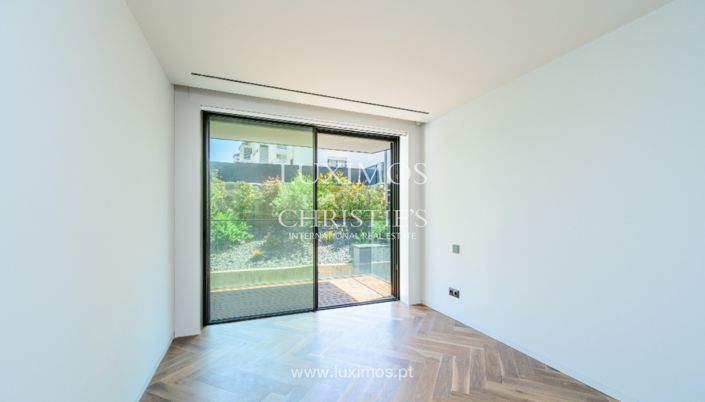 Image No.11-4 Bed Apartment for sale