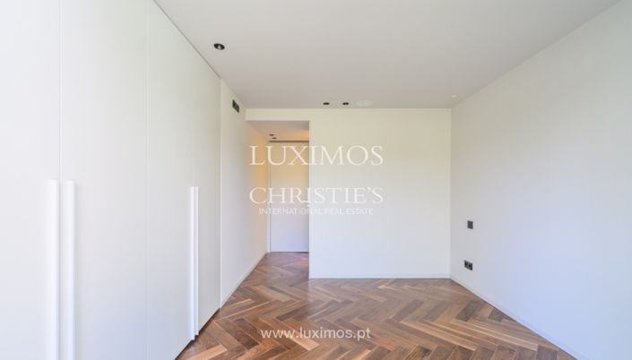 Image No.19-4 Bed Apartment for sale