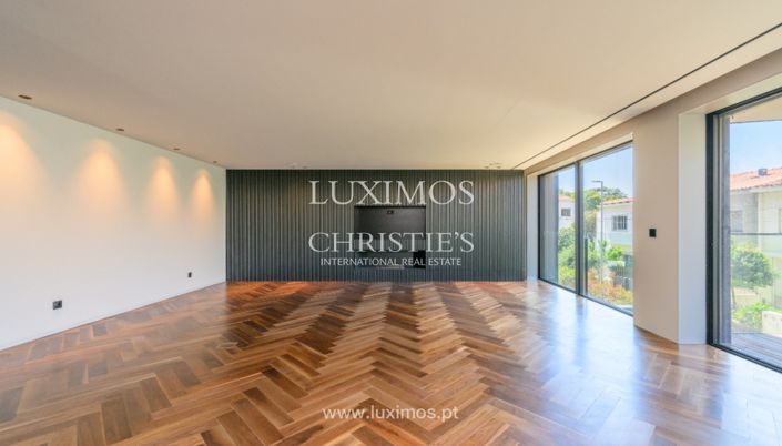 Image No.3-4 Bed Apartment for sale