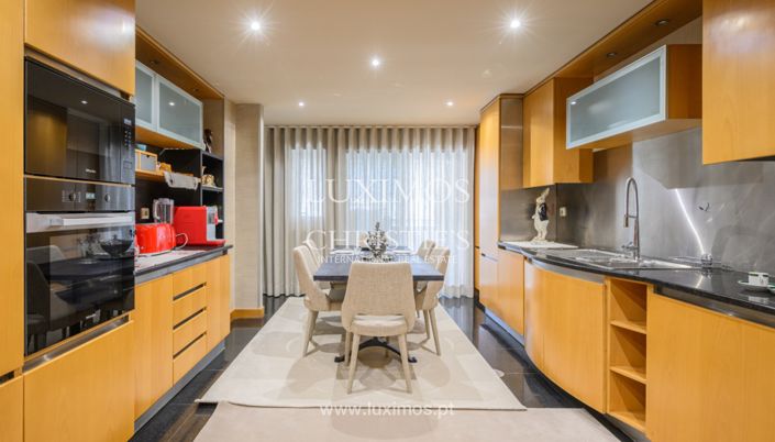 Image No.9-Appartement de 4 chambres à vendre à Maia