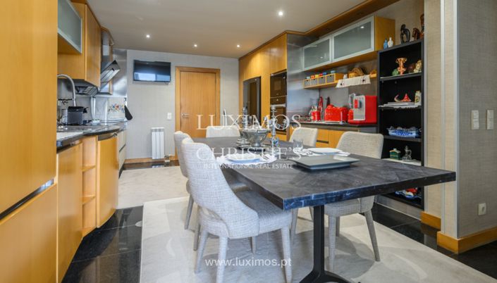 Image No.10-Appartement de 4 chambres à vendre à Maia