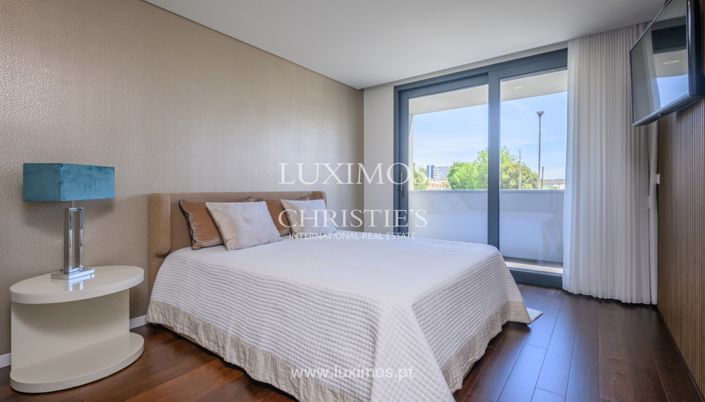 Image No.18-Villa de 4 chambres à vendre à Vila Nova de Gaia