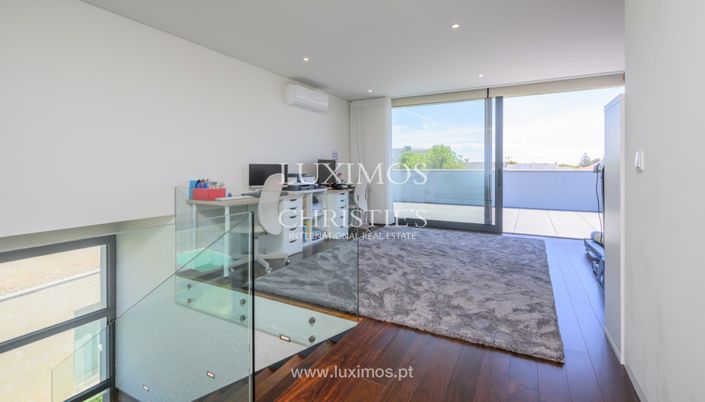 Image No.20-Villa de 4 chambres à vendre à Vila Nova de Gaia