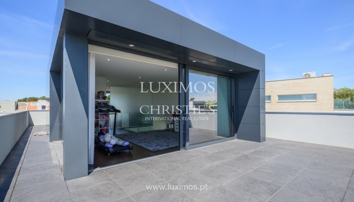 Image No.23-Villa de 4 chambres à vendre à Vila Nova de Gaia