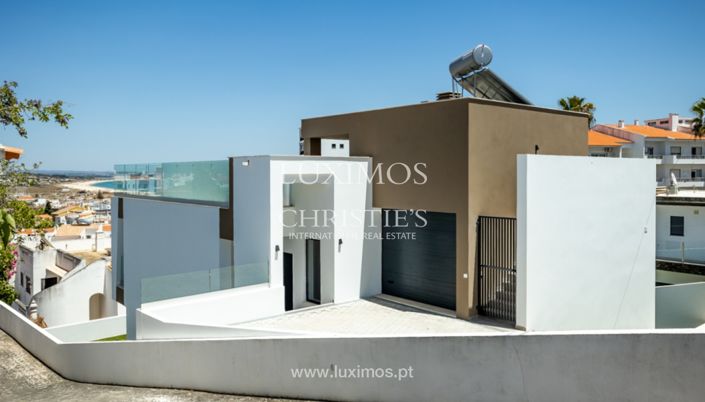 Image No.25-3 Bed Villa for sale