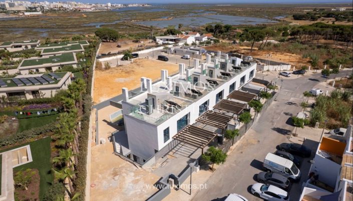 Image No.26-Villa de 4 chambres à vendre à Faro City