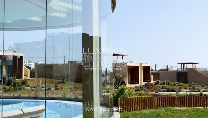 Image No.24-3 Bed Apartment for sale