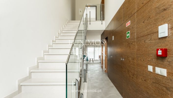 Image No.28-2 Bed Villa for sale