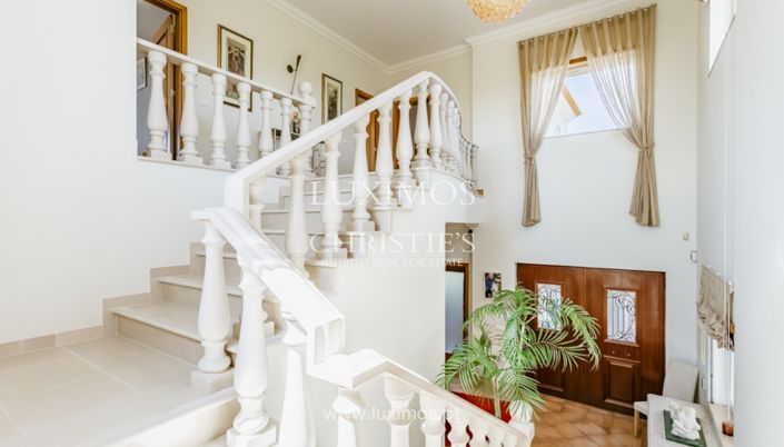 Image No.5-Villa de 5 chambres à vendre à Lagos