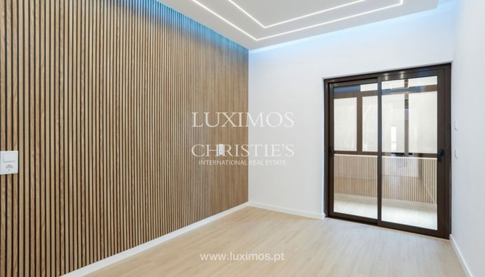 Image No.12-3 Bed Apartment for sale