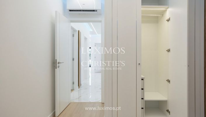 Image No.9-3 Bed Apartment for sale