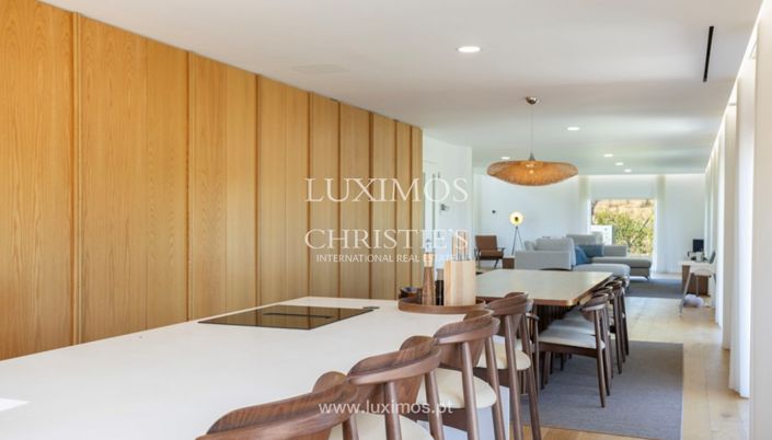 Image No.6-Villa de 4 chambres à vendre à Faro City