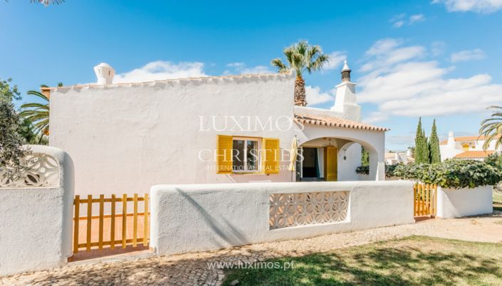 Image No.26-3 Bed Villa for sale