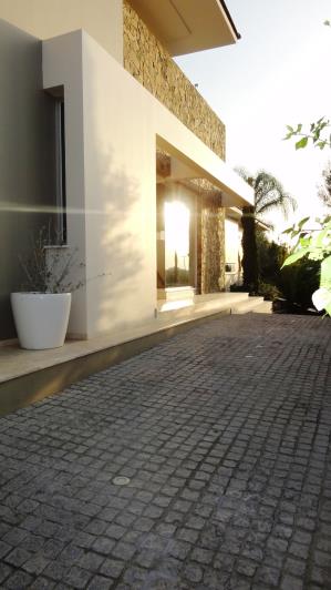 Image No.20-5 Bed Villa / Detached for sale