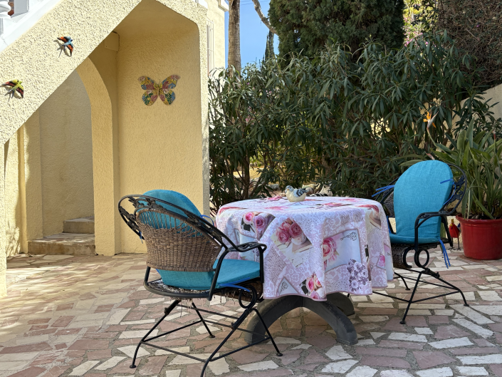 Image No.29-4 Bed Villa / Detached for sale