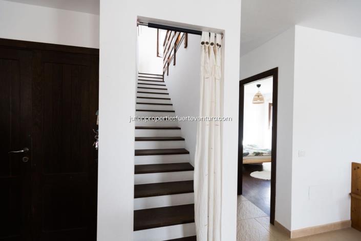 Image No.15-3 Bed Villa for sale