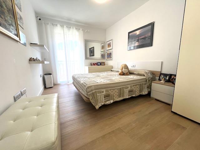 Image No.22-3 Bed Chalet for sale