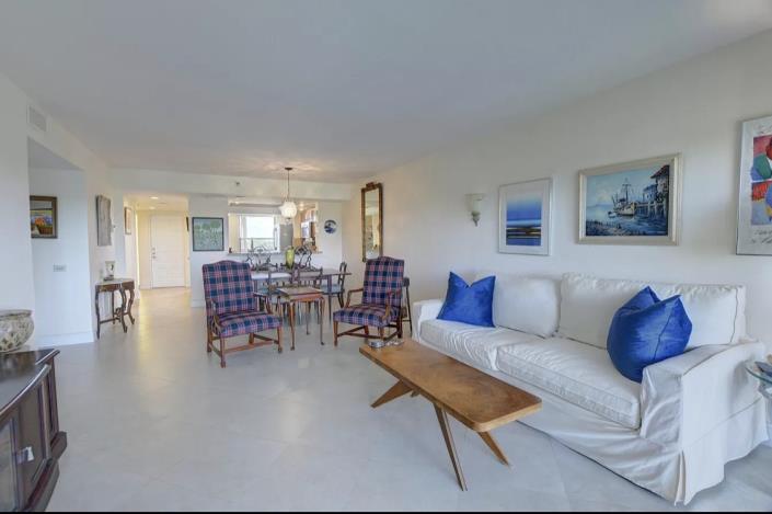 Image No.7-2 Bed Condo for sale