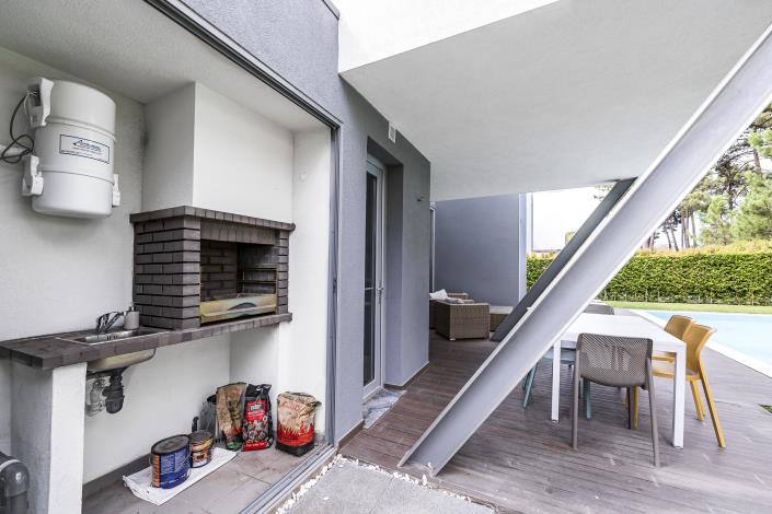 Image No.12-3 Bed Villa / Detached for sale